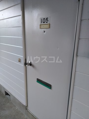 17/18 エントランス