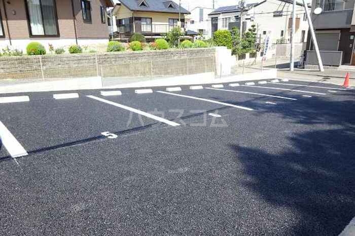 17/21 駐車場
