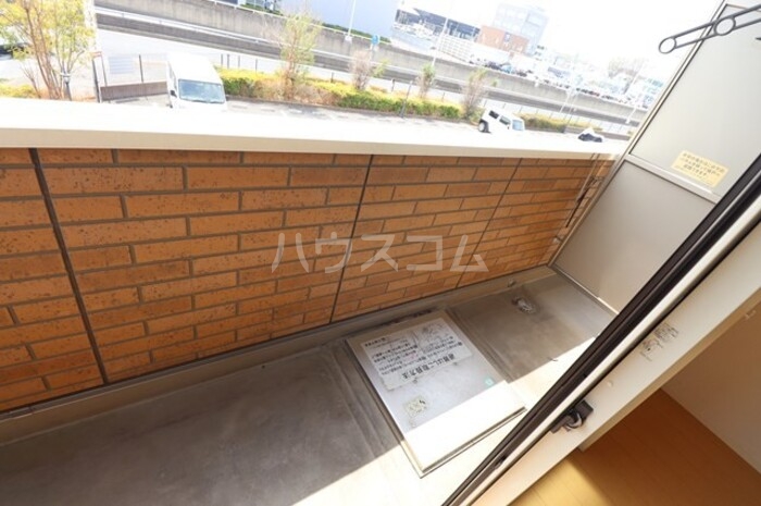 13/18 バルコニー