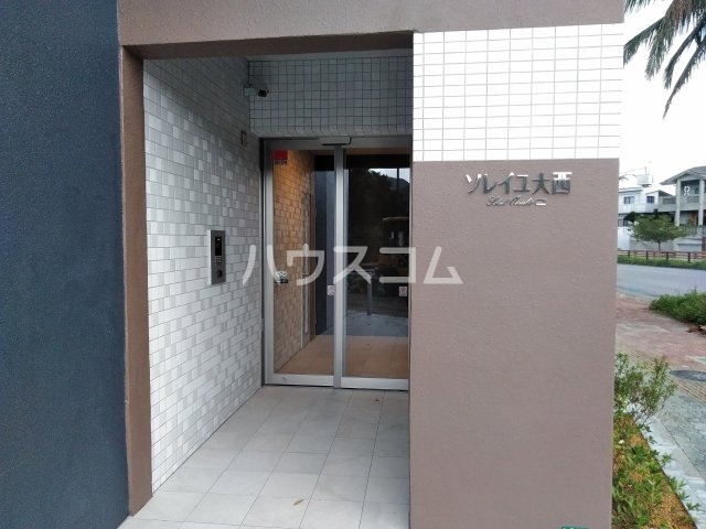 20/23 エントランス