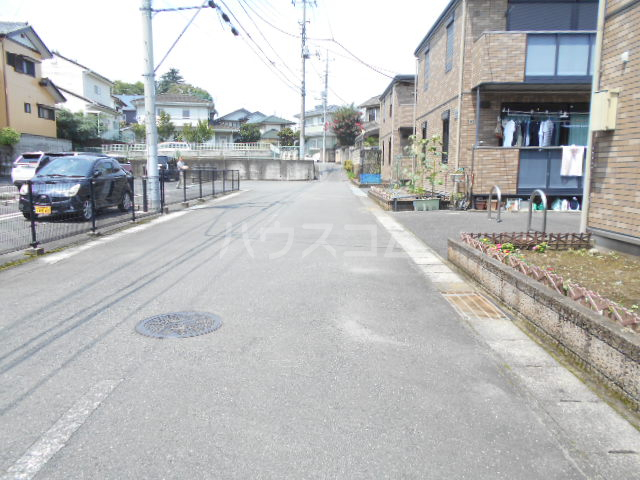 17/22 駐車場