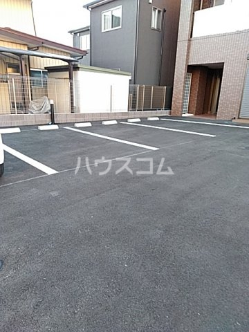 21/27 駐車場