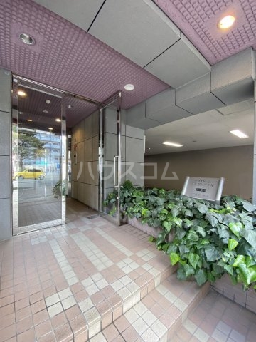 2/11 エントランス