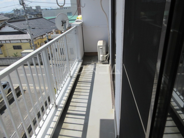 26/30 バルコニー