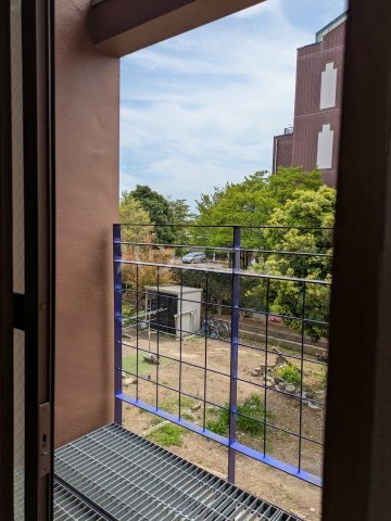 23/30 バルコニー