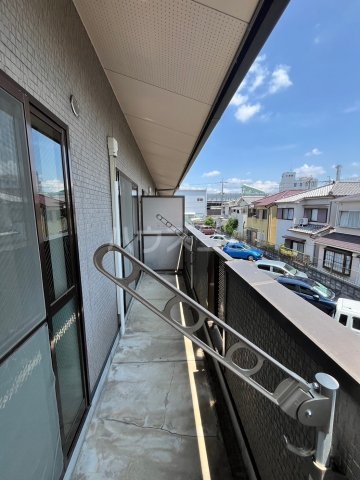 23/30 バルコニー