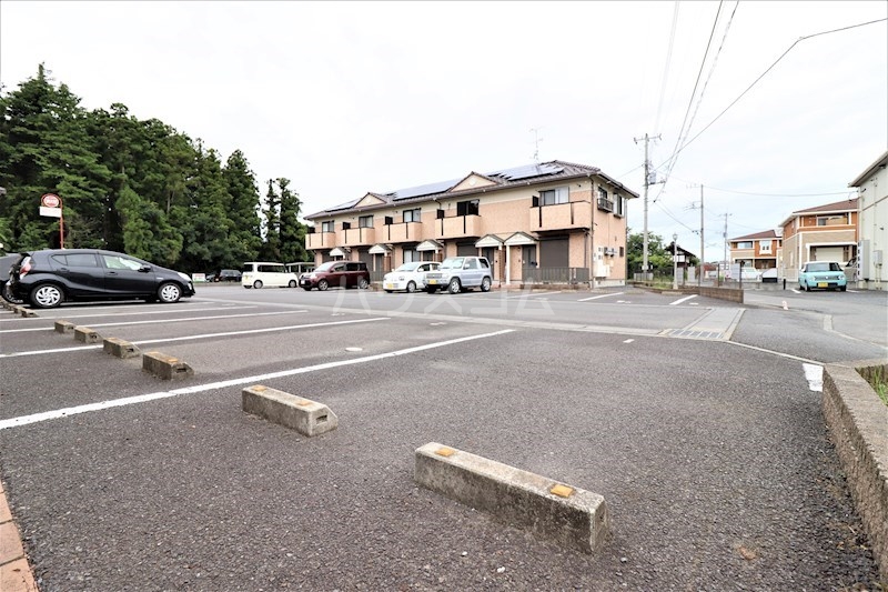 22/30 駐車場