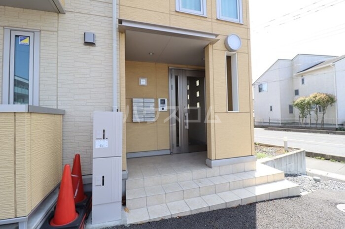 2/5 エントランス