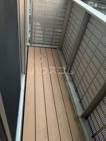 19/30 バルコニー