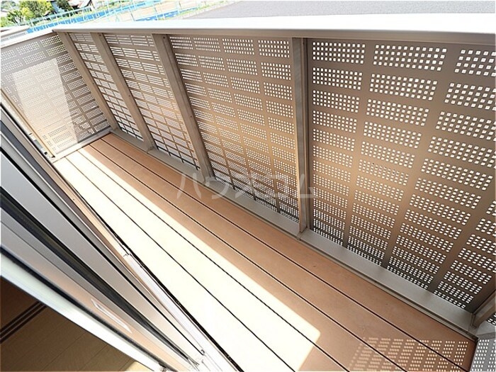 13/26 バルコニー