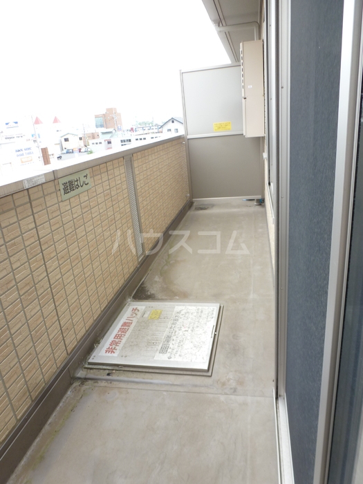 14/30 バルコニー