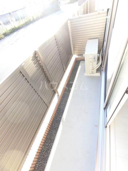 14/28 バルコニー