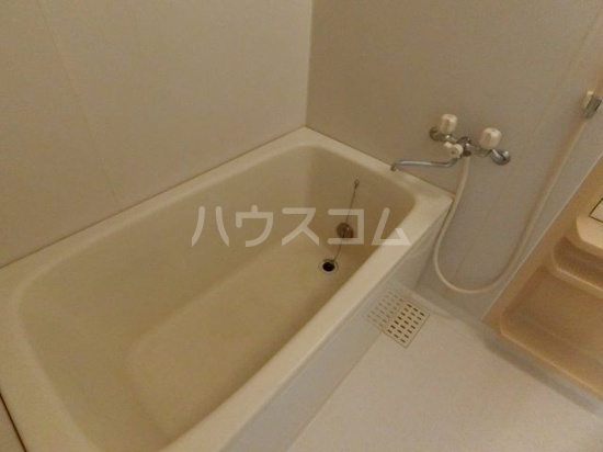 14/30 浴室