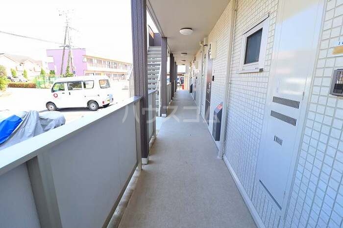 19/29 エントランス