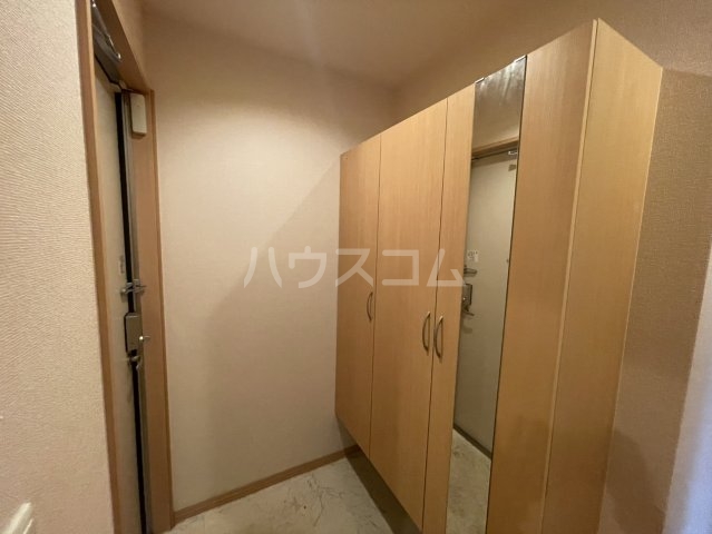 13/30 玄関