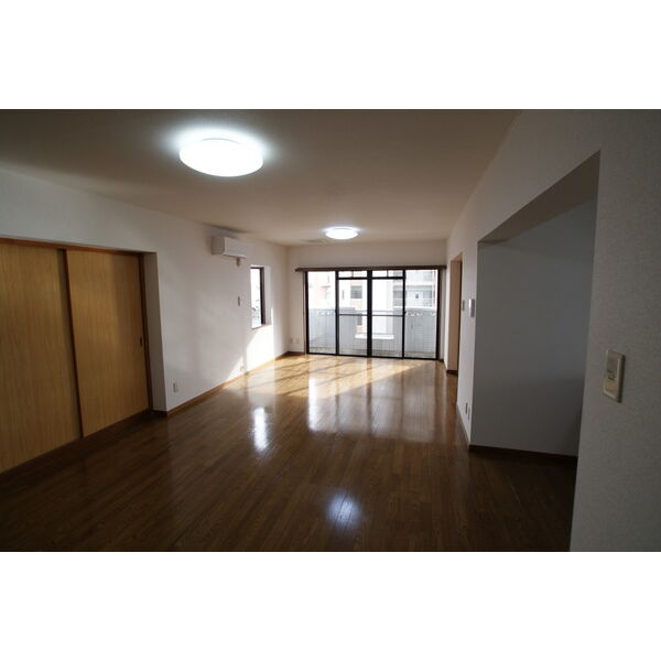 4/19 リビング/ダイニング