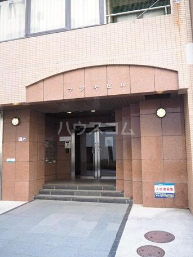 19/24 エントランス