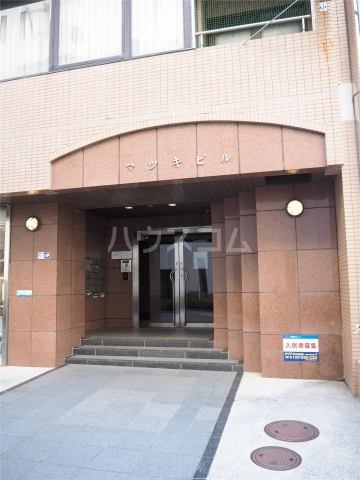 14/19 エントランス