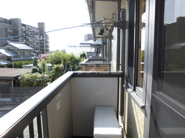 18/25 バルコニー
