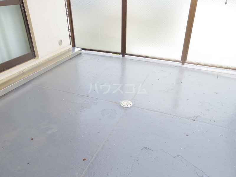 14/27 バルコニー