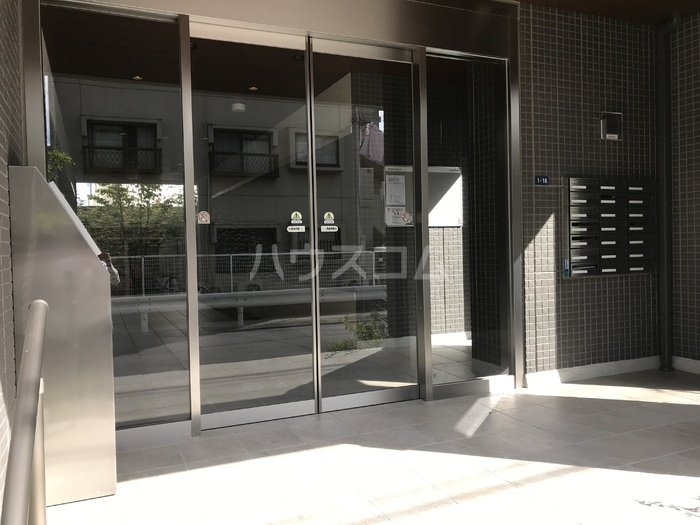 13/24 エントランス