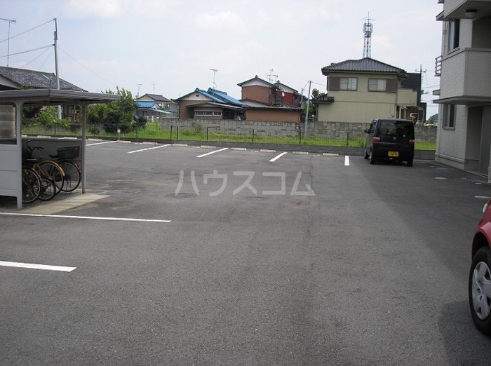17/25 駐車場