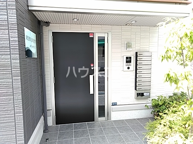 14/24 エントランス