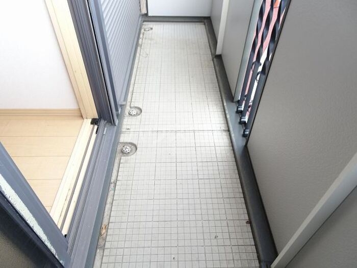 19/30 バルコニー