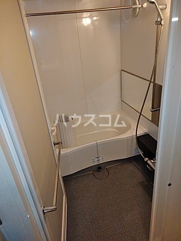 21/30 浴室