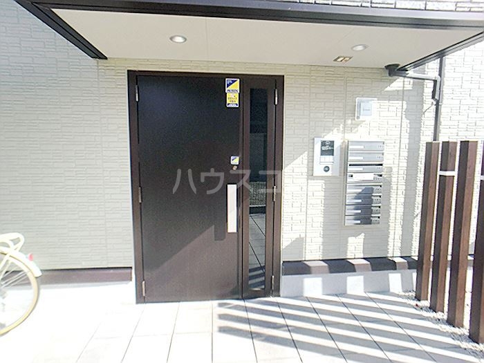 21/24 エントランス