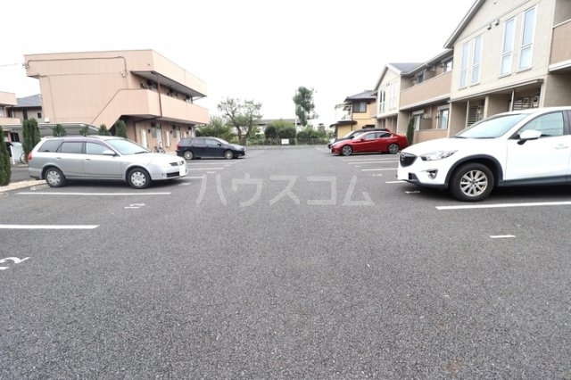 14/20 駐車場