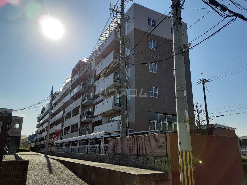 2/30 外観