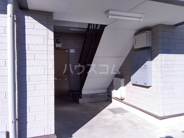 15/25 エントランス