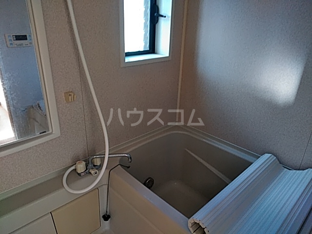 13/30 浴室