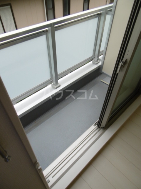 17/27 バルコニー