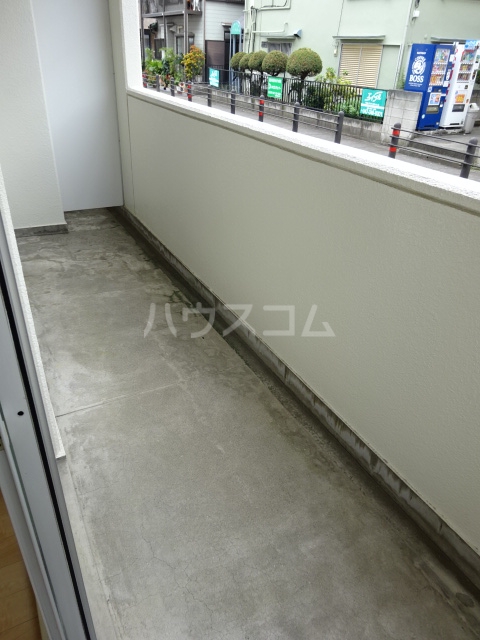 19/30 バルコニー