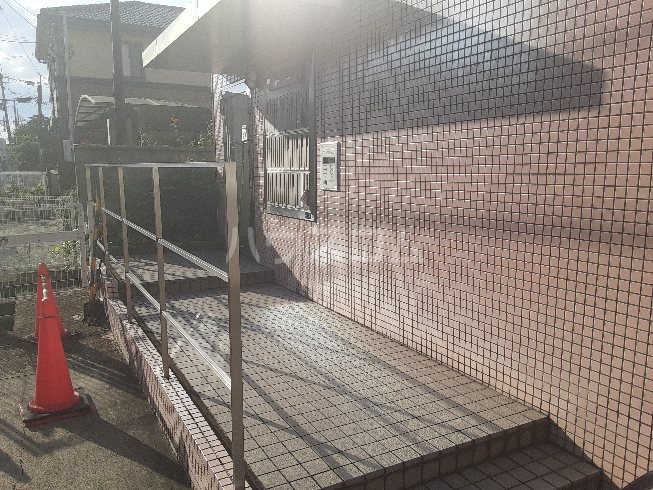 29/30 エントランス