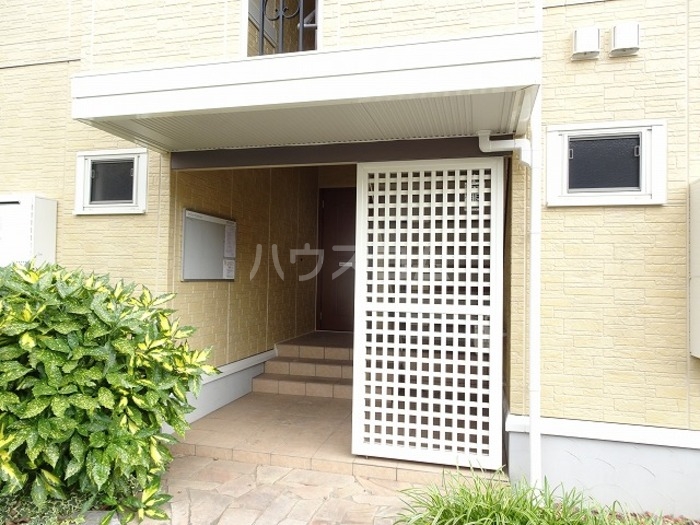 17/21 エントランス