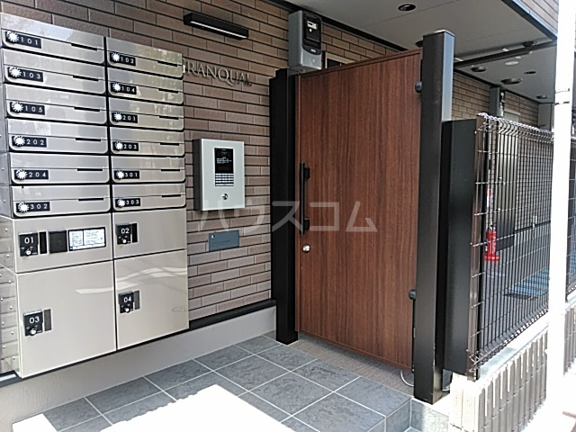 29/30 エントランス