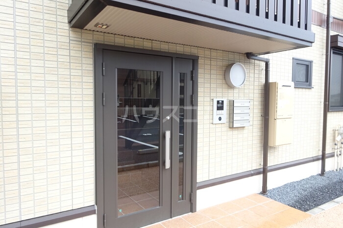 17/24 エントランス