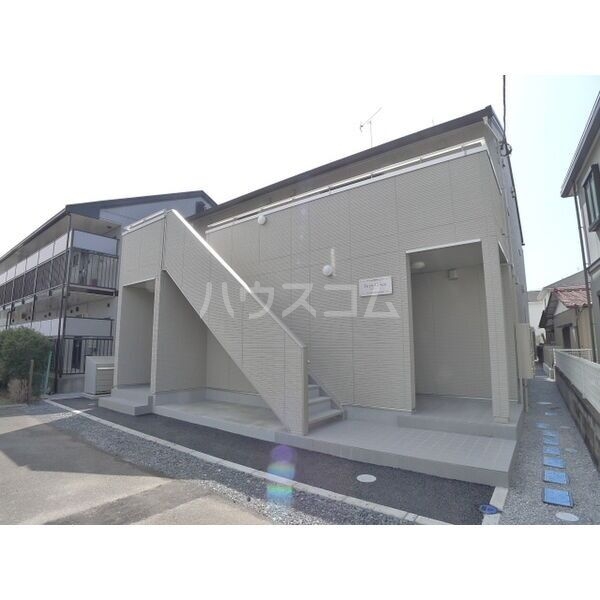 14/19 エントランス