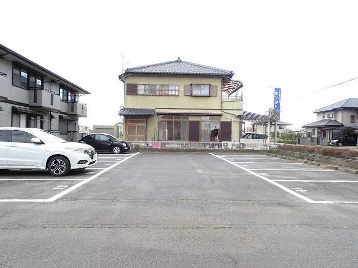 2/8 駐車場