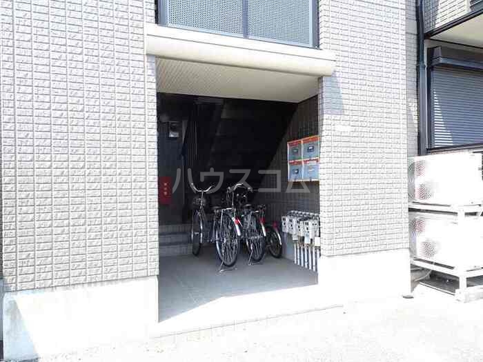 15/20 エントランス