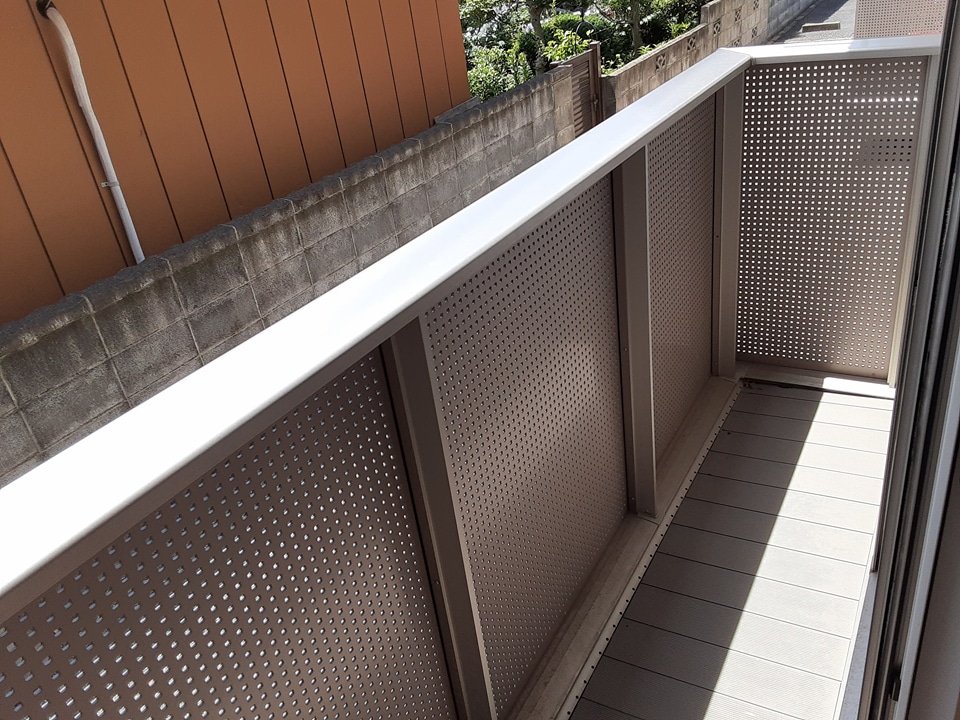 17/27 バルコニー