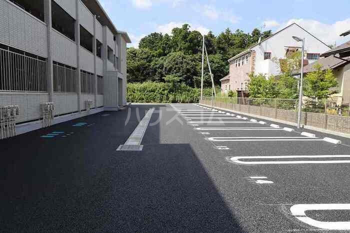 16/26 駐車場