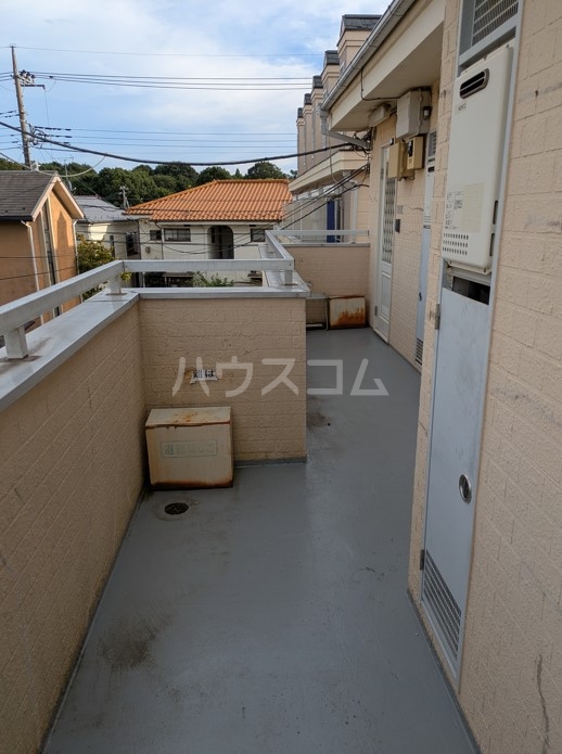 16/27 バルコニー