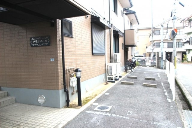 14/24 エントランス