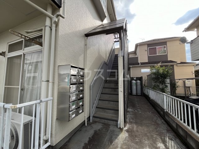 16/26 エントランス