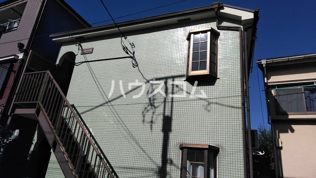 16/25 エントランス