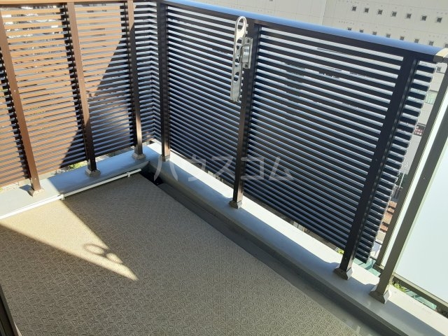 20/30 バルコニー